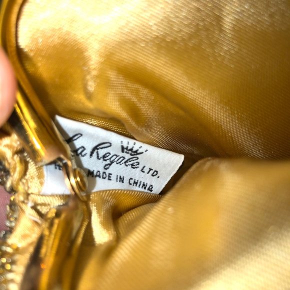 La Regale Vintage 1960s gold all beaded mini hand bag - Picture 2 of 8